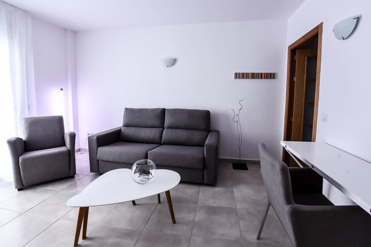 Sal Mar Suites Santa Eulalia del Río Exterior foto
