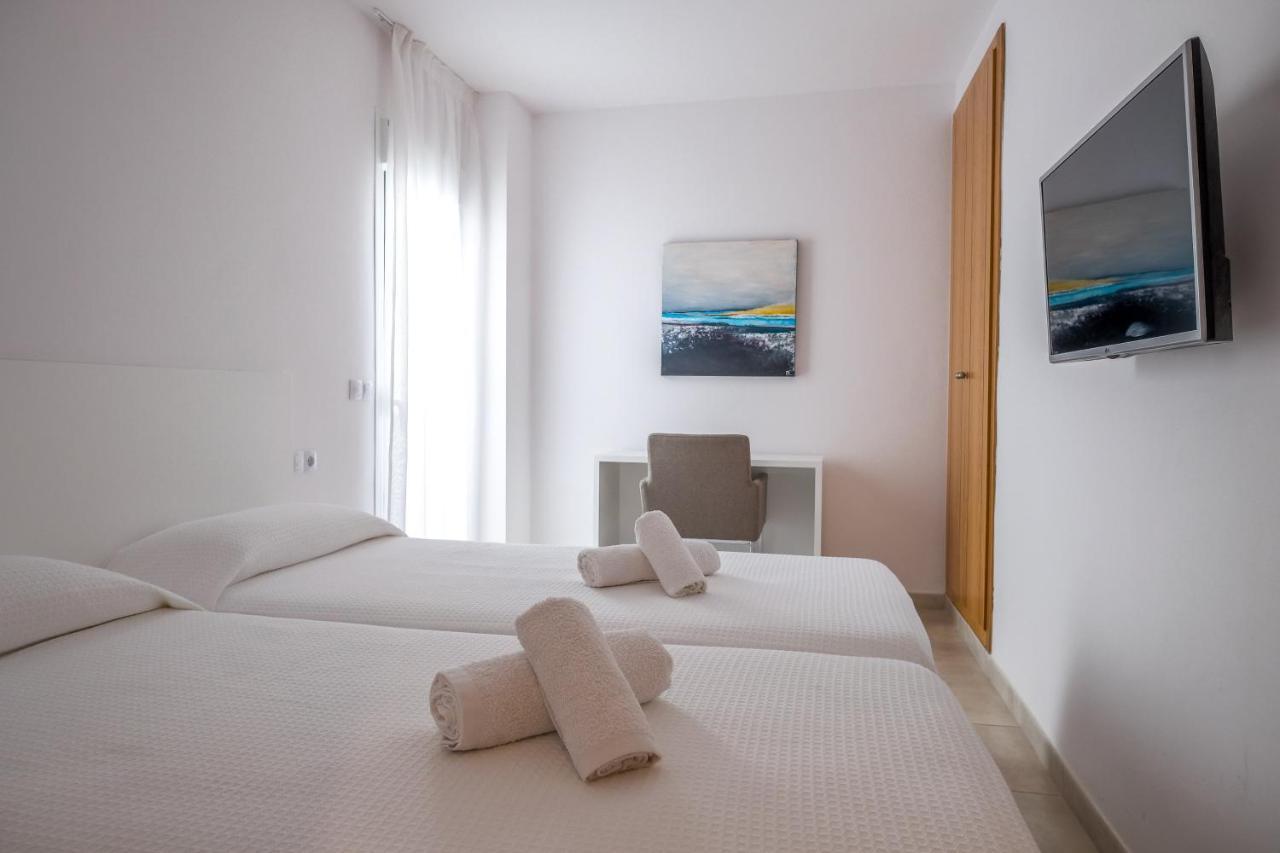 Sal Mar Suites Santa Eulalia del Río Exterior foto